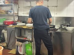 -建国蚵煎蚵面