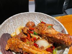 -95号酱骨·一块豆腐(展春园西路店)