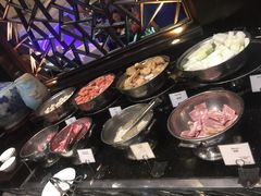 -上海齐鲁万怡大酒店·辣椒屋咖啡厅