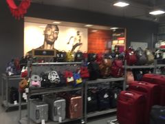 -上品折扣(回龙观店)