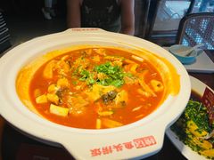 -魏铭鱼头捞饭(晋阳路店)