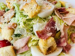 经典凯撒沙拉-魏斯理汉堡(西安沣东吾悦店)