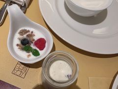 -怡咖啡海鲜自助餐厅(浦东香格里拉店)