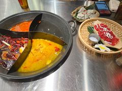 -朱光玉火锅馆(青岛凯德店)