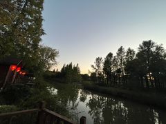 -上海怡沁园度假酒店