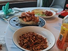 -皇冠明珠鱼翅楼(水上公园店)
