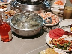 -黑金·寻焰自助百汇·烤肉·火锅(中街店)