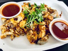 -东海岸人工湖美食村