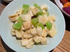 凉拌藕丁青笋-潮粥荟·潮汕砂锅粥(槐房万达店)
