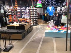 -李宁(大宁国际旗舰店)