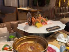 -雍和会海鲜姿造自助(湖东路店)