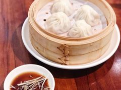 上海小笼包-翡翠拉面小笼包(岭南新天地店)