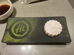 -海底捞火锅(宝龙广场夜宵主题店)