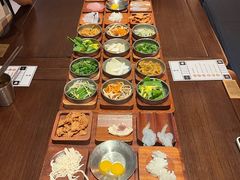 -银米·云南传统过桥米线(双廊黑金冠店)