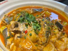 -魏铭鱼头捞饭(晋阳路店)