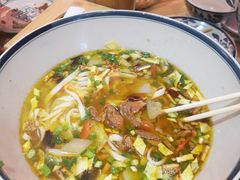 素臊子油泼面-弓家大队老碗面(高新咖啡街区店)