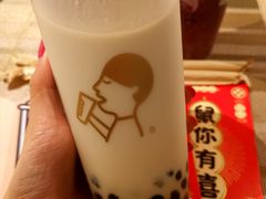 -喜茶(上海打浦桥日月光gelato lab+店)