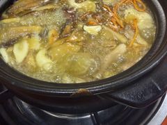 -菌之家·专业纯野生菌火锅·特色炒菌