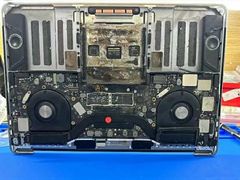 -Apple Store苹果手机电脑售后维修中心(浦东店)
