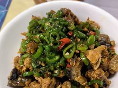 -独一佳老胡湘菜馆(矿山路店)