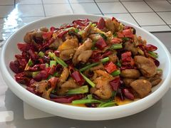 干锅肥肠-辉哥富顺盐帮菜(西派国际店)