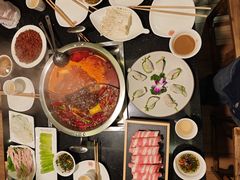-百年川椒重庆老火锅(光谷店)
