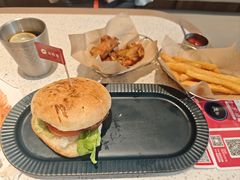 -必胜客(安盛购物广场金州店)