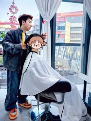 -U·NI SALON 造型
