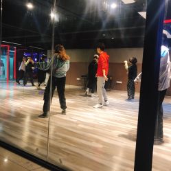 -Easyfun舞蹈生活馆