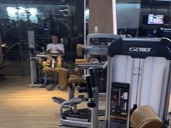 -威克健身游泳(万菱汇店)