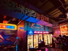 -UP嘻哈酒吧(粉巢店)