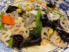 荷塘月色-香山家宴