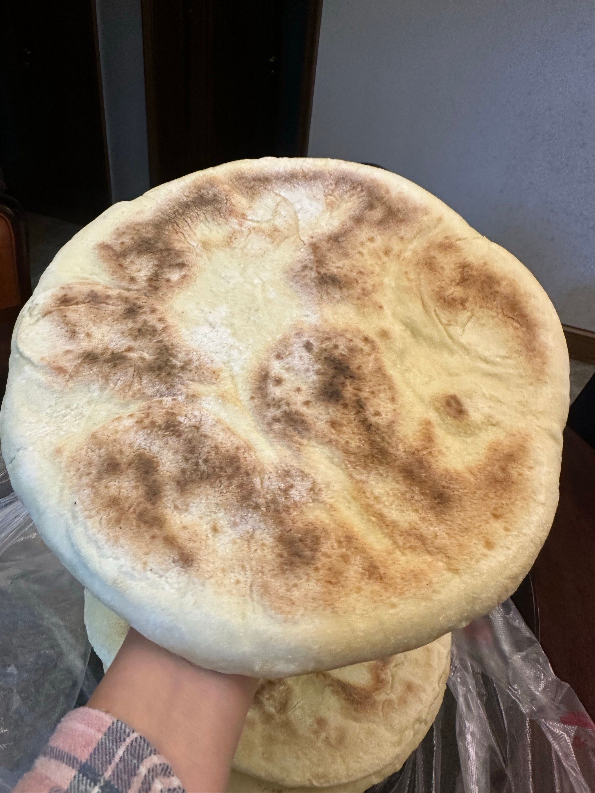 妹妹上午炕的饼,面香味很浓