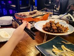 -爱啤精酿·民谣酒馆(滨江店)