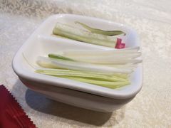 -湖庭壹品鸭王·传统北京烤鸭·别墅私房菜·庭院宵夜(江宁店)