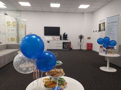 -TESLA 特斯拉(深圳观澜特斯拉直营钣喷中心)