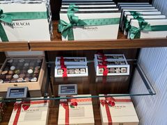 -Laderach 莱德拉(上海环贸iapm店)