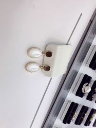 -Wisezone唯点穿耳打耳洞专业国际连锁品牌