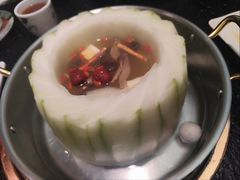 三代传承冬瓜盅-得意咚瓜·顺德鱼生·冬瓜火锅(深圳首店)