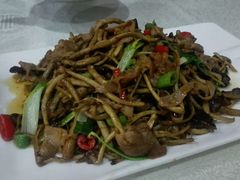 茶树菇炒肥牛-兴福楼(通州店)