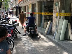 门面-维吾尔餐厅(宜山路店)