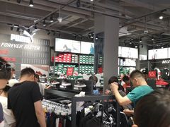 -PUMA品牌自营折扣店(天津佛罗伦萨小镇奥莱店)