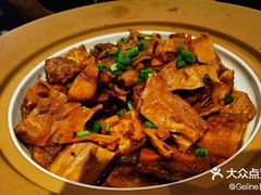 -一楼食业·美食人家