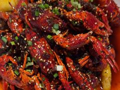 -肥肥虾庄·金牌油焖大虾(首义路店)