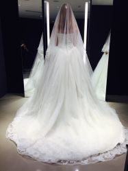 -Vera Wang婚纱礼服旗舰店