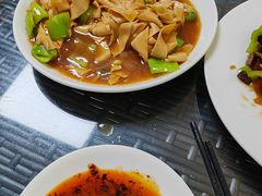 -小牛馆(巴山街店)