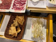 -浪里寻·臻牛养生牛肉火锅(方圆荟店)