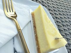 -UNI UNI(环亚凯瑟琳店)