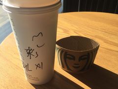 -星巴克(宁波东门银泰店)