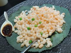 手剥河虾仁-吴越荣记苏州菜·松鼠桂鱼100%活鱼现做(月光码头店)